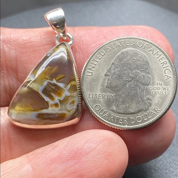 Tube Agate Pendant in Solid Sterling Silver 925 - Picture 7 of 7